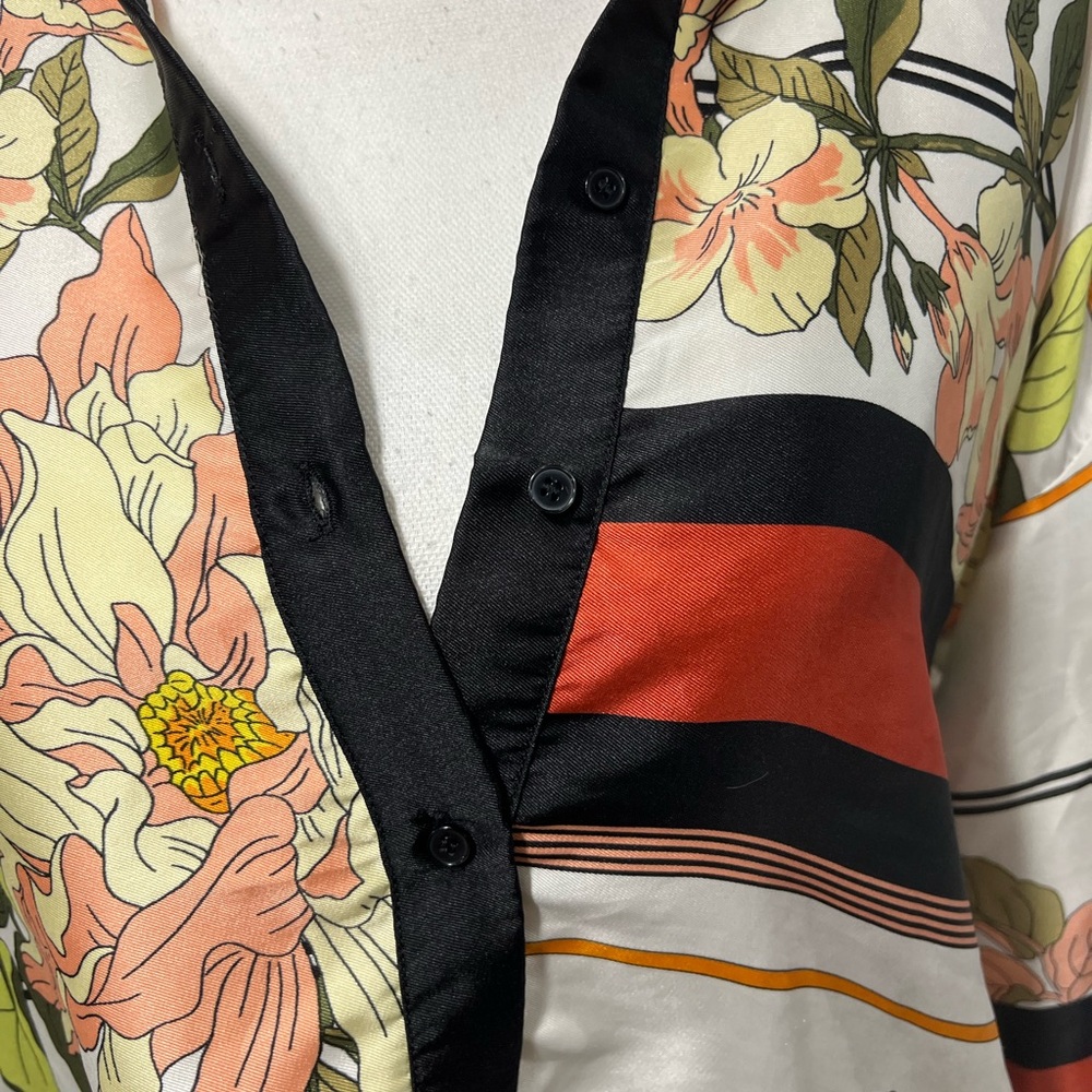 ZARA FLORAL BUTTON SHIRT (527) - Picture 6 of 12